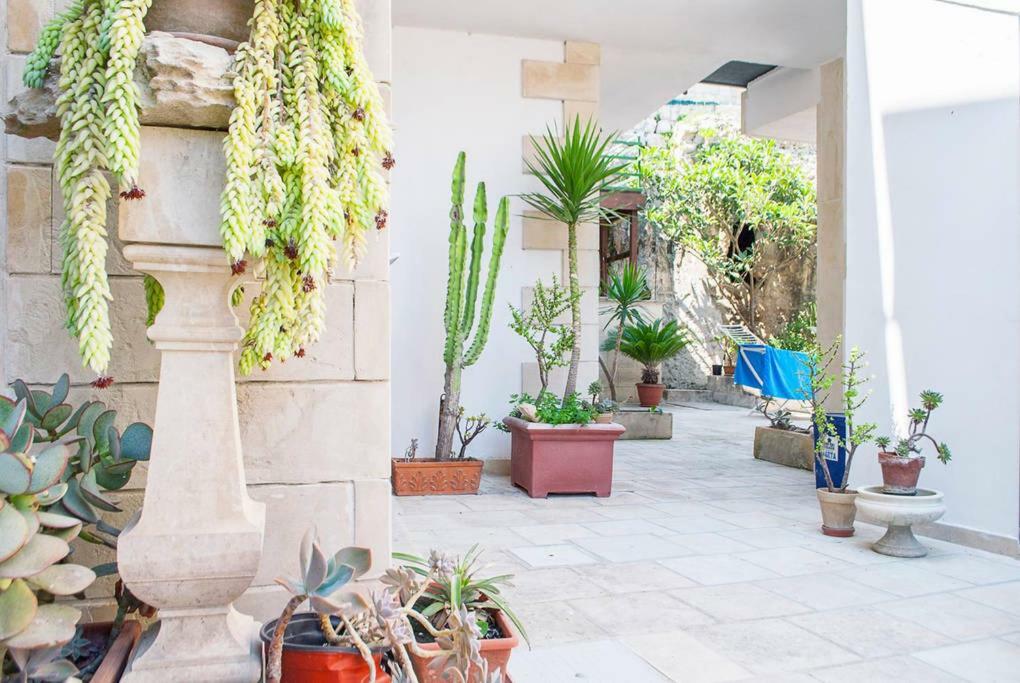 Residence Atenaion Otranto Luaran gambar